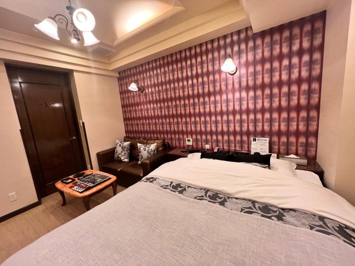 Hotel Crystal Gate Nagoya - Couple Hotel (Adults Only) Exterior photo